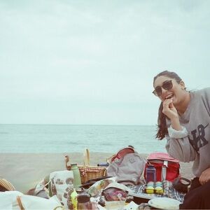 Meet your Posher, Malika